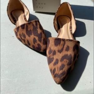 Leopard flats